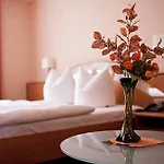 Atrium Krueger Hotel