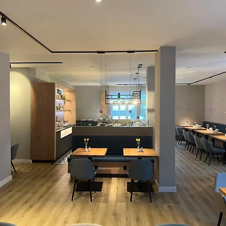 Atrium Krueger Отель 3*