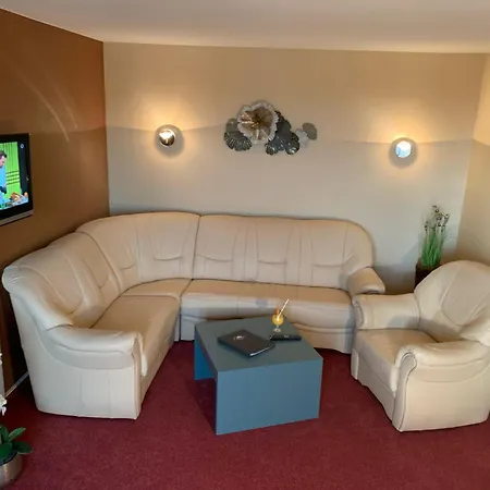 Atrium Krueger מלון Lambrechtshagen